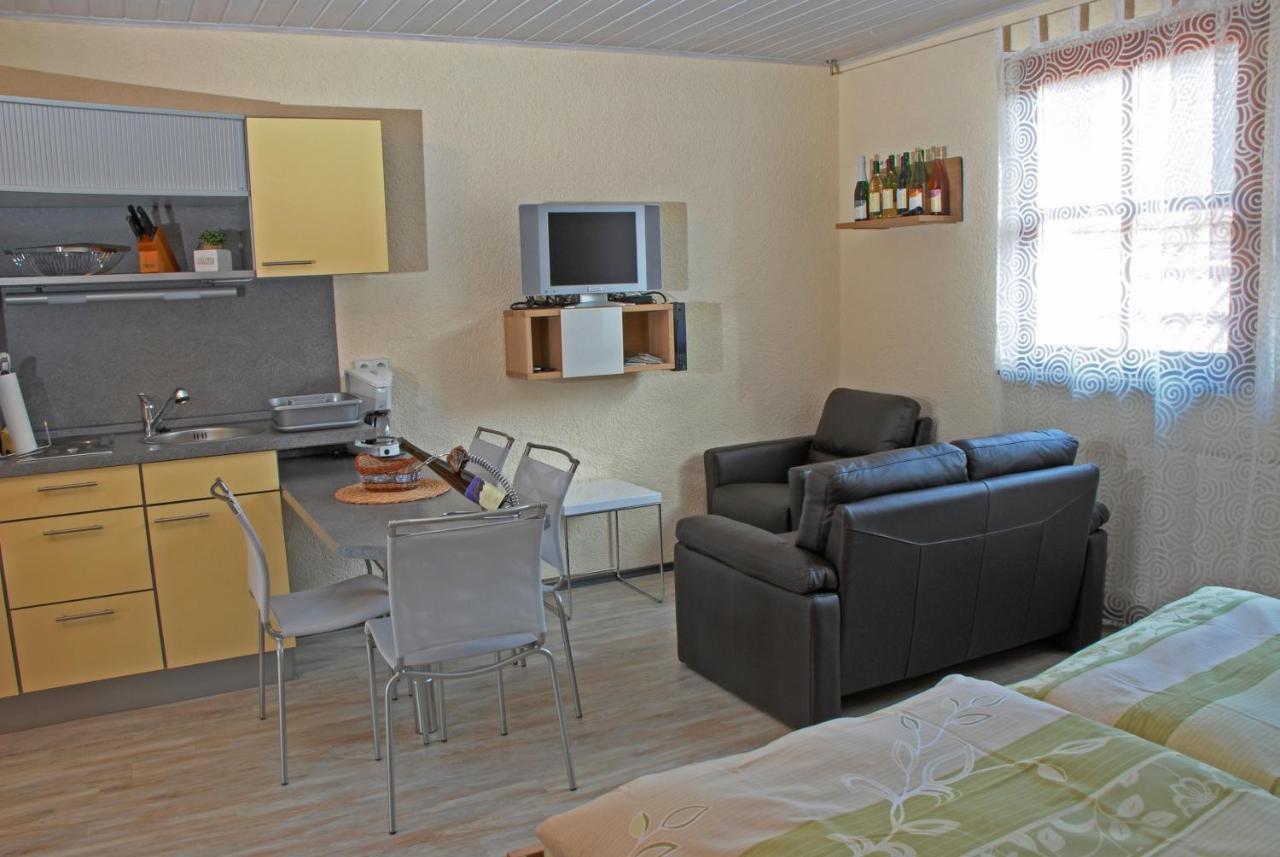 Ferienhaus & Weingut Am Steingebiss Billigheim-Ingenheim Dış mekan fotoğraf